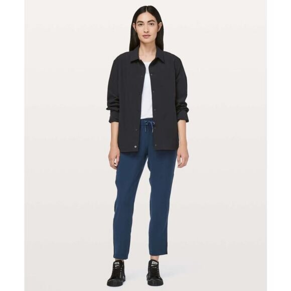 LULULEMON On The Fly Pant Woven Track Stripe Size 6 True Navy / Black - Picture 2 of 8